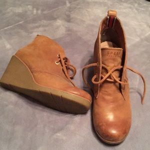 Sperry women’s wedges size 8